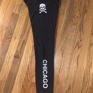 Soul Cycle Chicago Wunder Under Size 6 Leggings7/8